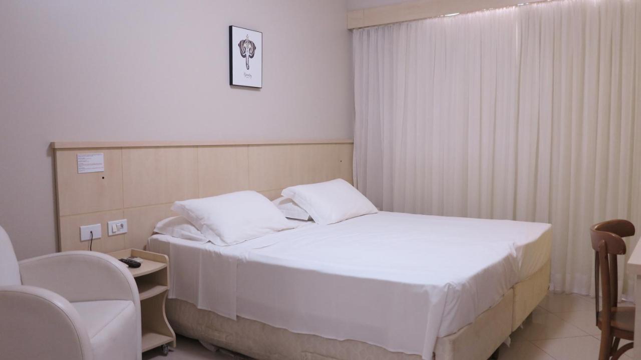 Costa Sul Beach Hotel บัลเนอาริโอ กังโบริว ภายนอก รูปภาพ